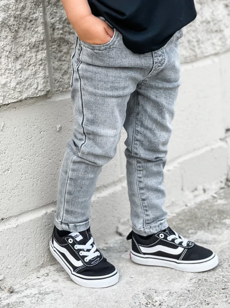 – Grey jeans denim FIVE&KNUX wash